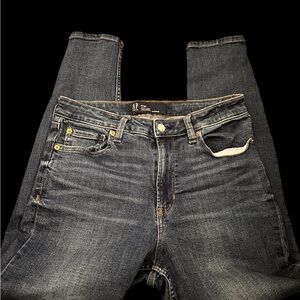 Gap women's High Rise Universal legging Blue Jeans Sz 10/30R